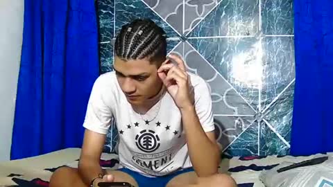 Samuel Sincee online show from 17, 9, 2025