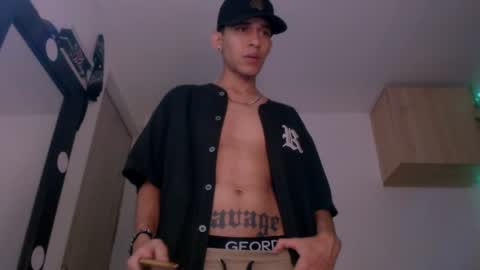   online show from 14, 1, 2025