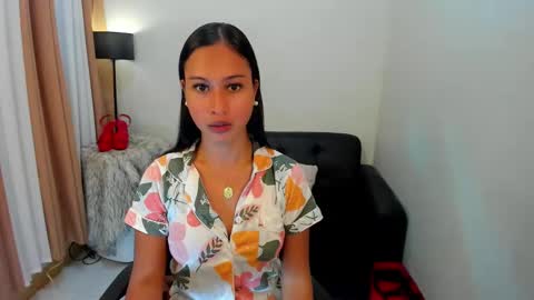 Snapshot of samuelangelo chatting on 17, 1, 2025 Sam online show from 17, 1, 2025