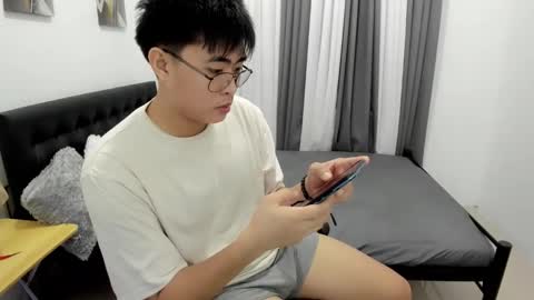 Snapshot of samuelangelo chatting on 9, 9, 2025 Sam online show from 9, 9, 2025