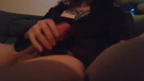 Snapshot of samuskaiser chatting on 12, 10, 2025 samuskaiser online show from 12, 10, 2025