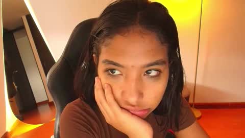 Snapshot of samy_jonnes_ chatting on 9, 1, 2026 Hello I am absent due to a family calamity I will return soon-hola estoy ausente por un problema familiar volvere pronto. online show from 9, 1, 2026