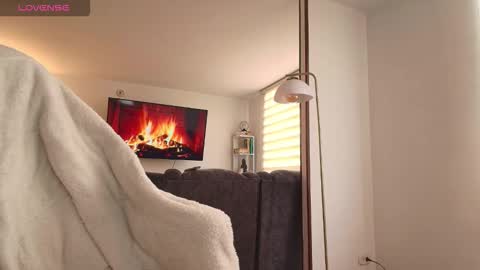 Snapshot of samy_jonnes_ chatting on 7, 2, 2026 Hello I am absent due to a family calamity I will return soon-hola estoy ausente por un problema familiar volvere pronto. online show from 7, 2, 2026