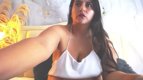 Snapshot of samy_moore14 chatting on 29, 10, 2025 S A M A N T H A online show from 29, 10, 2025