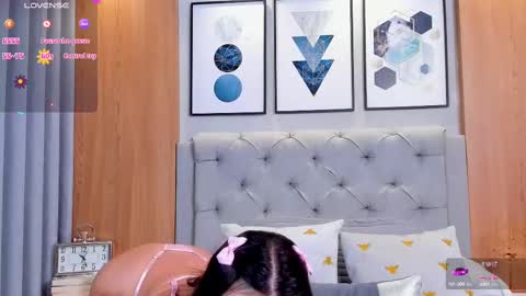 Samy Bennet online show from 25, 9, 2025