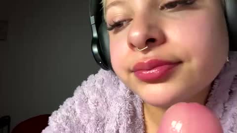 Snapshot of samymoon3 chatting on 17, 1, 2026 Samymoon online show from 17, 1, 2026