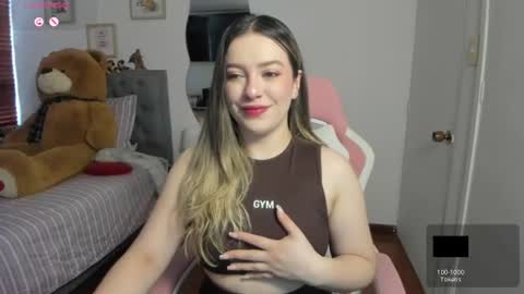Snapshot of samysweet_8 chatting on 24, 6, 2026 Samanta online show from 24, 6, 2026