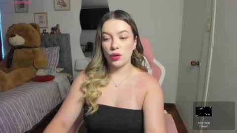 Snapshot of samysweet_8 chatting on 14, 7, 2026 Samanta online show from 14, 7, 2026