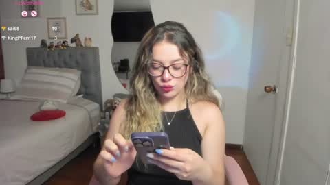 Snapshot of samysweet_8 chatting on 3, 8, 2026 Samanta online show from 3, 8, 2026