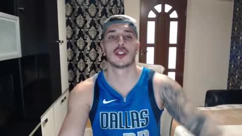 Sanchez Erik online show from 7, 1, 2025