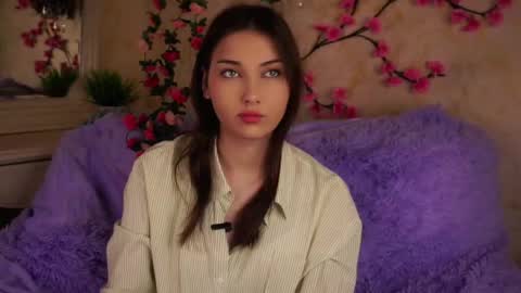 Isabel but you can call me Bella online show from 10, 11, 2025