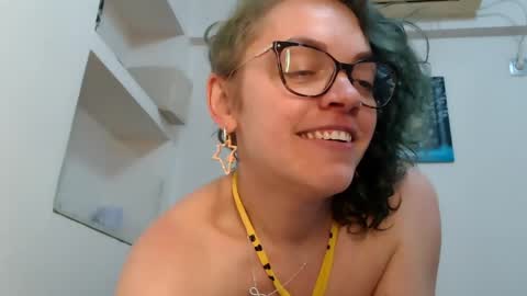 Sandra online show from 14, 4, 2026