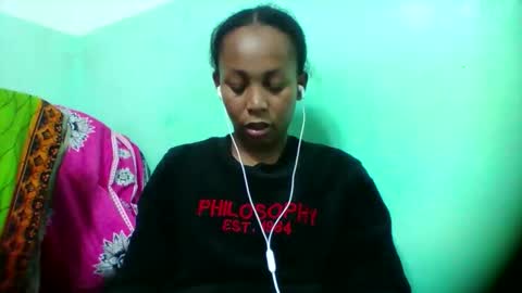 sandra1253099 online show from 18, 12, 2025