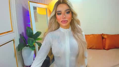 Sandra Hornball online show from 16, 12, 2025