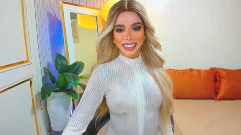 Sandra Hornball online show from 17, 12, 2025