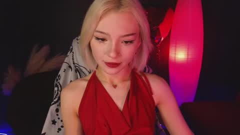 Sandy  online show from 4, 3, 2025