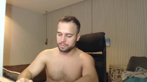Snapshot of sandro_best chatting on 14, 1, 2025 DeAlex online show from 14, 1, 2025