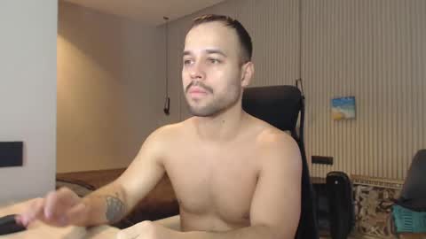 Snapshot of sandro_best chatting on 20, 1, 2025 DeAlex online show from 20, 1, 2025