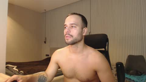 Snapshot of sandro_best chatting on 23, 1, 2025 DeAlex online show from 23, 1, 2025