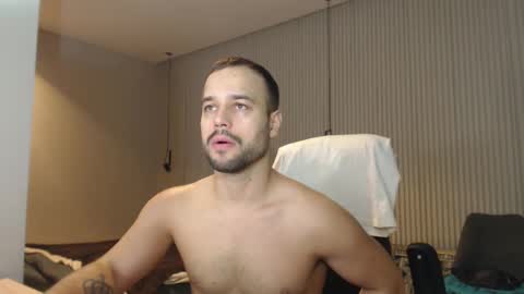 Snapshot of sandro_best chatting on 24, 1, 2025 DeAlex online show from 24, 1, 2025