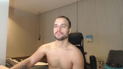 Snapshot of sandro_best chatting on 24, 1, 2025 DeAlex online show from 24, 1, 2025