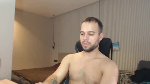 Snapshot of sandro_best chatting on 30, 1, 2025 DeAlex online show from 30, 1, 2025