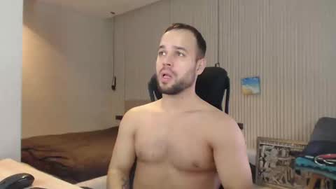 Snapshot of sandro_best chatting on 31, 1, 2025 DeAlex online show from 31, 1, 2025