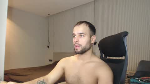 Snapshot of sandro_best chatting on 31, 1, 2025 DeAlex online show from 31, 1, 2025
