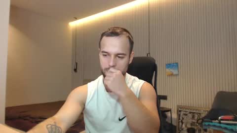 Snapshot of sandro_best chatting on 4, 2, 2025 DeAlex online show from 4, 2, 2025
