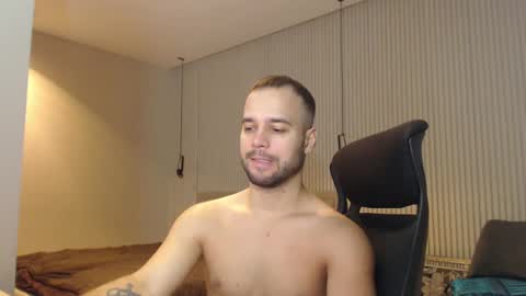 Snapshot of sandro_best chatting on 11, 2, 2025 DeAlex online show from 11, 2, 2025