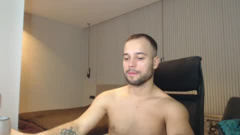 Snapshot of sandro_best chatting on 12, 2, 2025 DeAlex online show from 12, 2, 2025