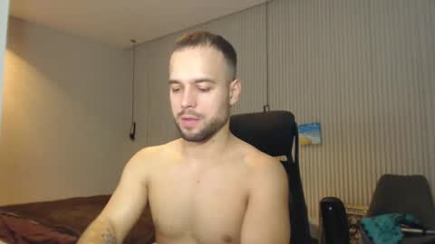 Snapshot of sandro_best chatting on 13, 2, 2025 DeAlex online show from 13, 2, 2025
