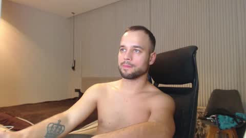 Snapshot of sandro_best chatting on 15, 2, 2025 DeAlex online show from 15, 2, 2025