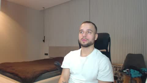 Snapshot of sandro_best chatting on 16, 2, 2025 DeAlex online show from 16, 2, 2025