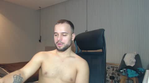 Snapshot of sandro_best chatting on 17, 2, 2025 DeAlex online show from 17, 2, 2025