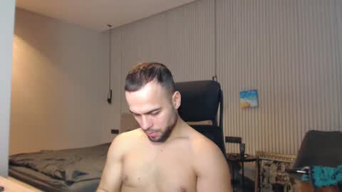 Snapshot of sandro_best chatting on 20, 2, 2025 DeAlex online show from 20, 2, 2025