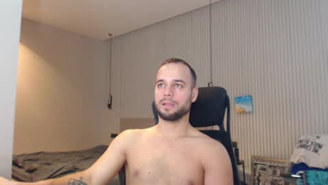 Snapshot of sandro_best chatting on 22, 2, 2025 DeAlex online show from 22, 2, 2025