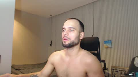 Snapshot of sandro_best chatting on 24, 2, 2025 DeAlex online show from 24, 2, 2025