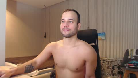 Snapshot of sandro_best chatting on 7, 3, 2025 DeAlex online show from 7, 3, 2025