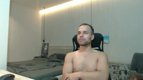 Snapshot of sandro_best chatting on 17, 9, 2025 DeAlex online show from 17, 9, 2025