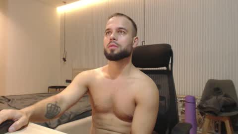 DeAlex online show from 24, 11, 2025