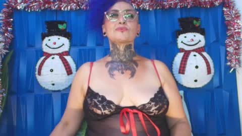 Snapshot of sandyrosee_ chatting on 6, 12, 2024 Sandy Rose online show from 6, 12, 2024