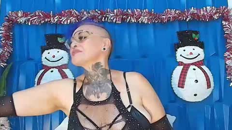 Snapshot of sandyrosee_ chatting on 10, 12, 2024 Sandy Rose online show from 10, 12, 2024