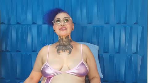 Snapshot of sandyrosee_ chatting on 12, 2, 2025 Sandy Rose online show from 12, 2, 2025