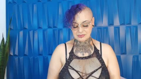 Snapshot of sandyrosee_ chatting on 23, 2, 2025 Sandy Rose online show from 23, 2, 2025
