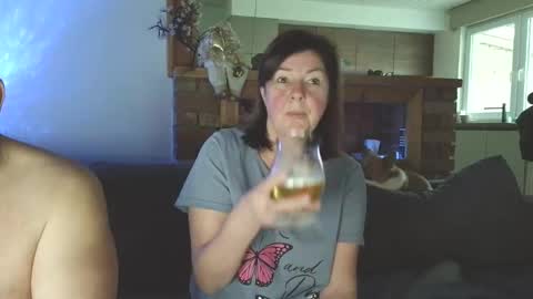 Snapshot of sanroom chatting on 22, 11, 2025 sanroom online show from 22, 11, 2025