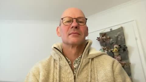 santaclausonice online show from 23, 11, 2025