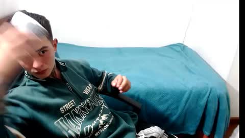 santi_ss online show from 10, 9, 2025