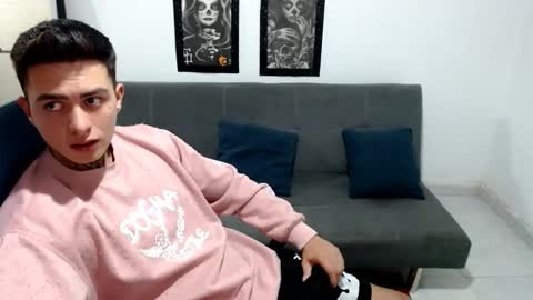 santi_ss online show from 5, 11, 2025