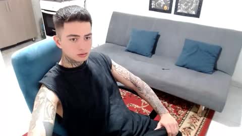 Snapshot of santi_ss chatting on 19, 12, 2025 santi_ss online show from 19, 12, 2025